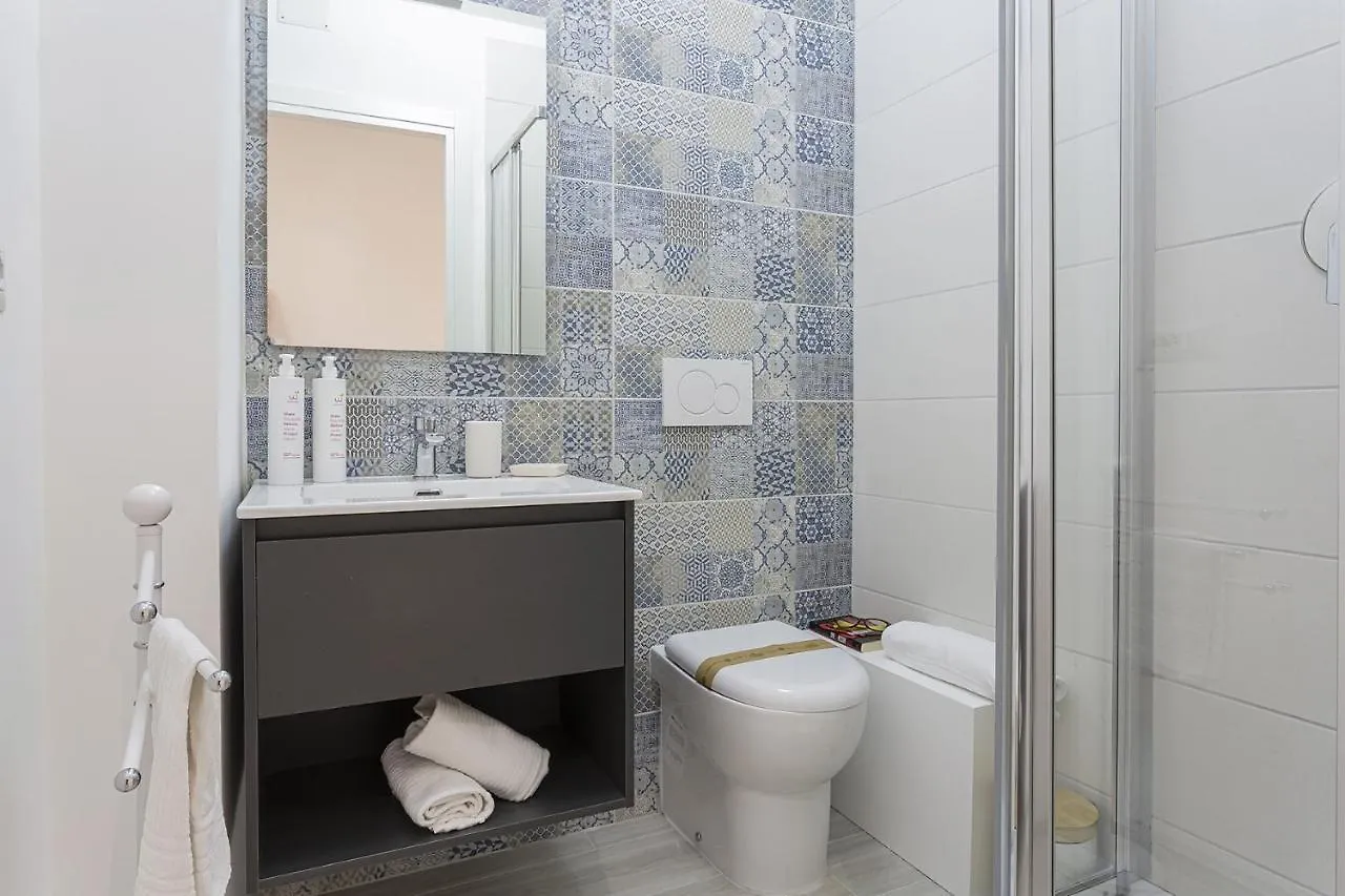Contemporary Apartment In Sturla By Wonderful Italy Genoa 0*,
