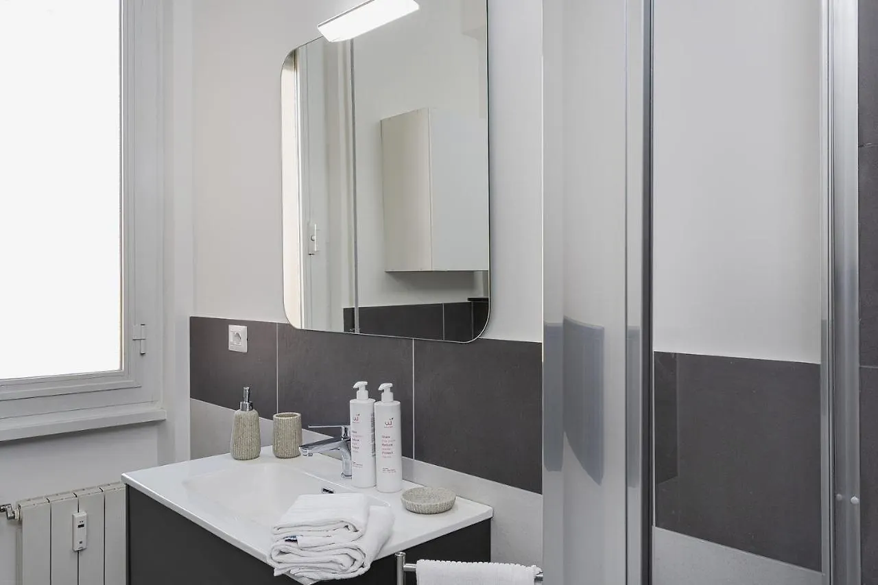 Contemporary Apartment In Sturla By Wonderful Italy Genoa